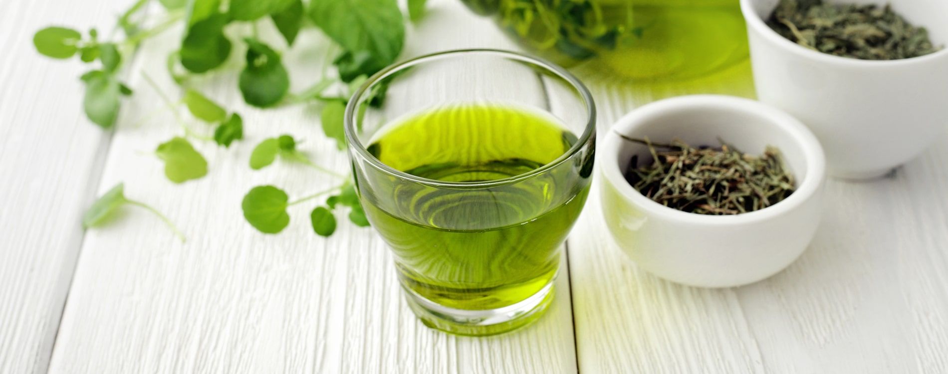Zielona herbata - właściwości zdrowotne i jej zastosowanie w diecie
